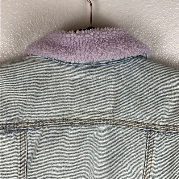 Levi’s Original Sherpa Trucker Jacket - Picture 7 of 12